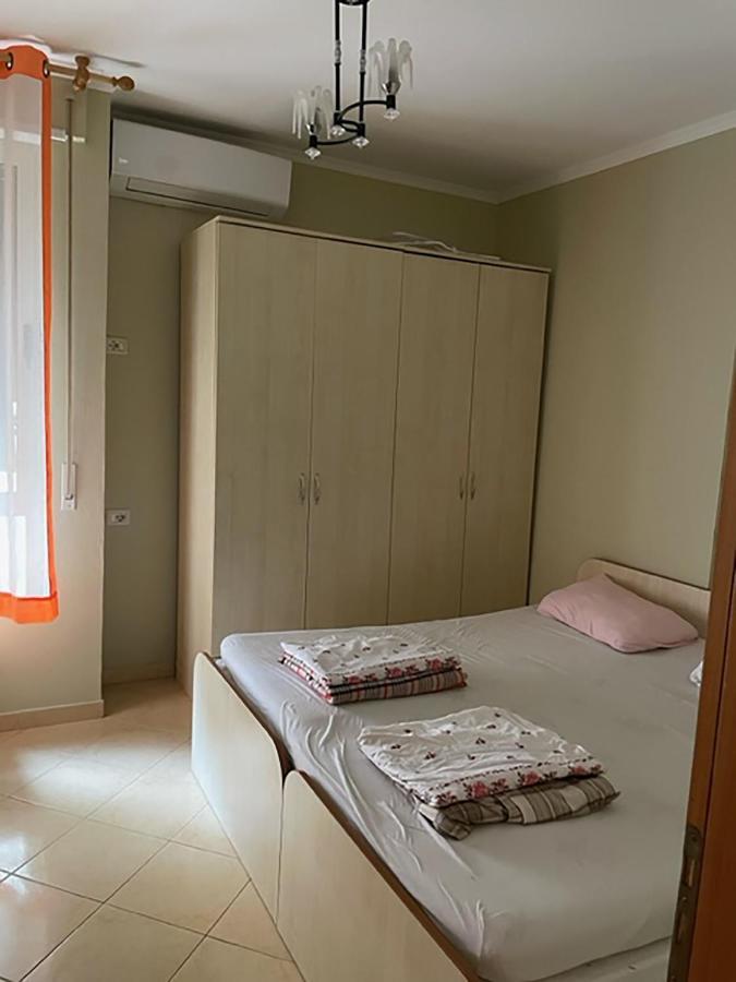 Tafilaj Apartments ดูร์เรส ภายนอก รูปภาพ