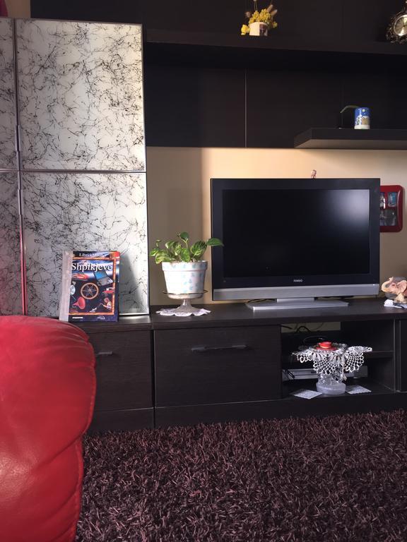 Tafilaj Apartments ดูร์เรส ภายนอก รูปภาพ